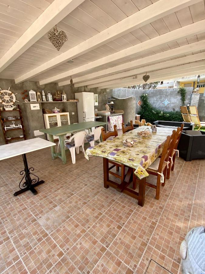 Tigrillo Bed&Breakfast オルビア エクステリア 写真