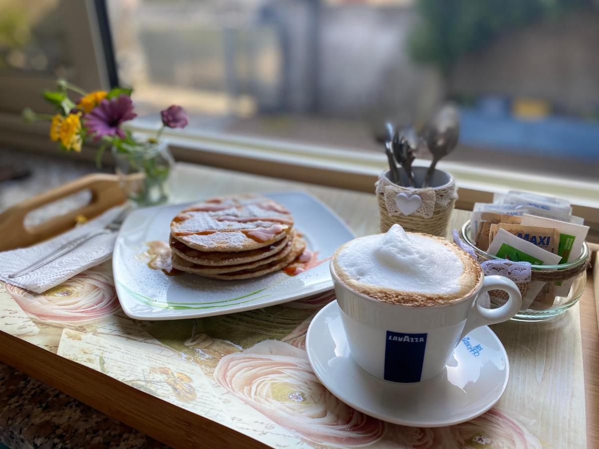 Tigrillo Bed&Breakfast オルビア エクステリア 写真