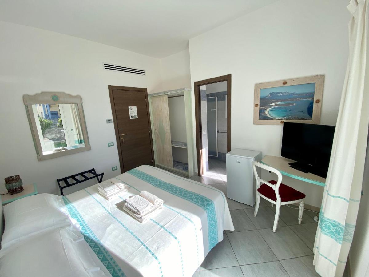 Tigrillo Bed&Breakfast オルビア エクステリア 写真